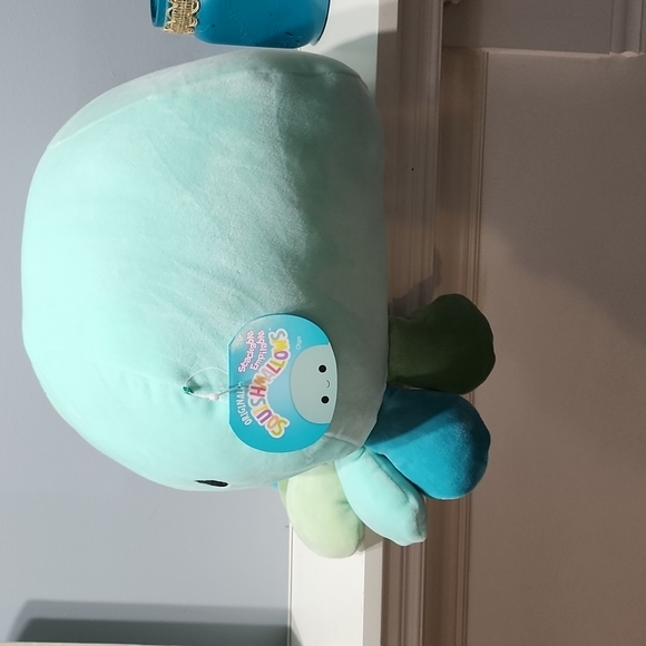 Stackable Olga Squishmallow - Picture 2 of 3